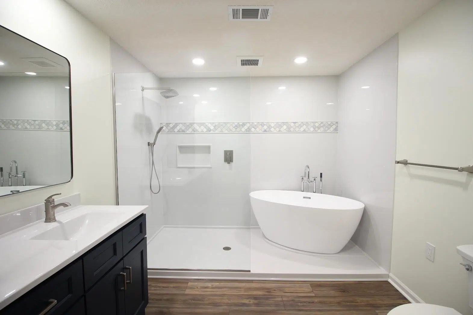 Custom solid-surface shower remodel in East Texas
